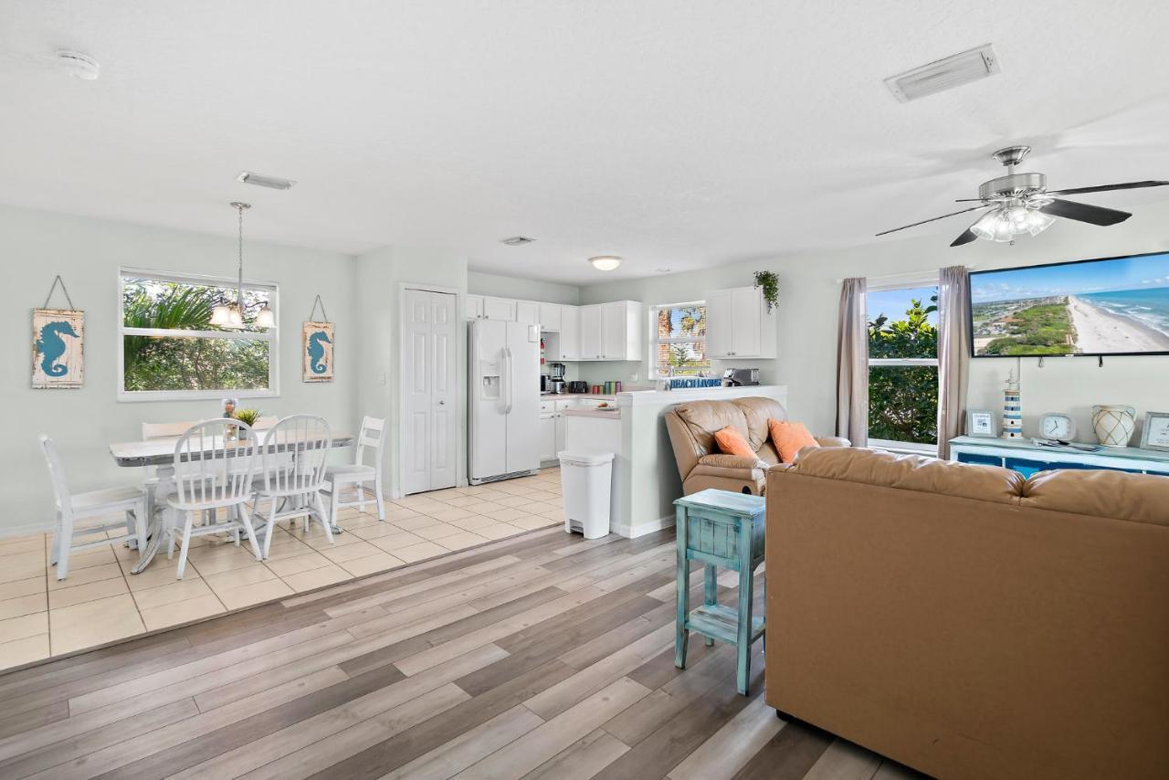 Beachside Serenity Escape - Private 3Br And 2Ba, Dog Friendly Duplex Oasis, Steps To Shore! Melbourne Eksteriør billede