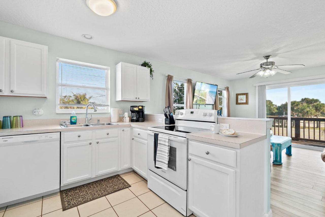 Beachside Serenity Escape - Private 3Br And 2Ba, Dog Friendly Duplex Oasis, Steps To Shore! Melbourne Eksteriør billede