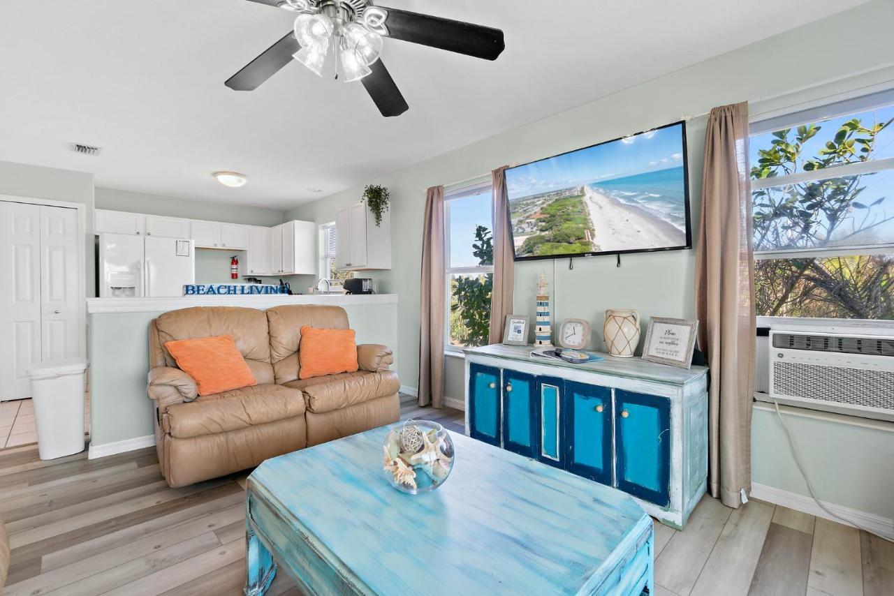 Beachside Serenity Escape - Private 3Br And 2Ba, Dog Friendly Duplex Oasis, Steps To Shore! Melbourne Eksteriør billede
